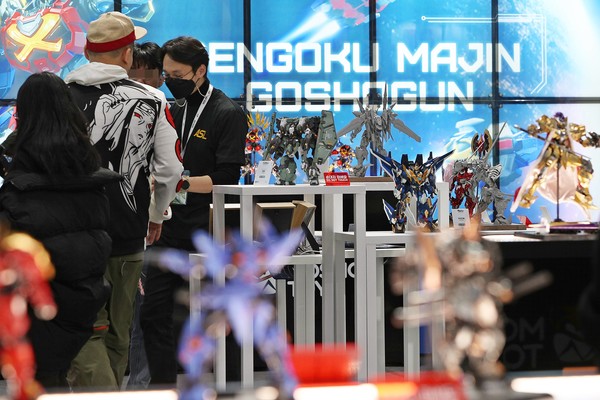 국내 최대 애니메이션·게임 축제 'AGF 2024'가 7일 경기도 고양시 일산 킨텍스 제1전시장 1~5홀에서 막을 올렸다. 이틀 간 열리는 행사의 생생한 첫날을 사진에 담았다. /사진=임경호 기자