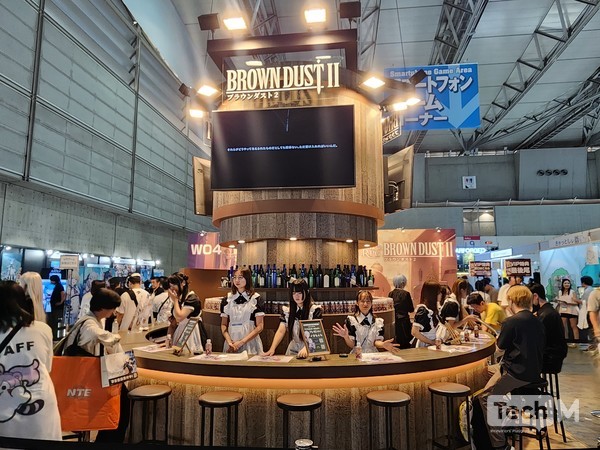 네오위즈가 일본 도쿄 치바현 마쿠하리 멧세에서 개막한 '도쿄게임쇼(TGS) 2025'에 부스를 꾸리고 '브라운더스트2'를 선보였다. / 사진=조성준 기자